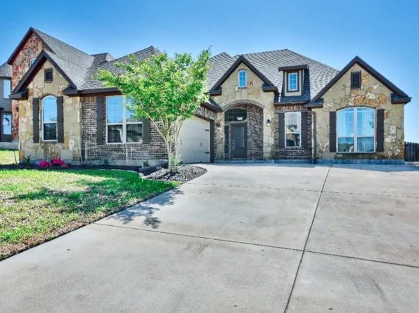 2204 Ralston Creek Ct, Brenham, TX 77833