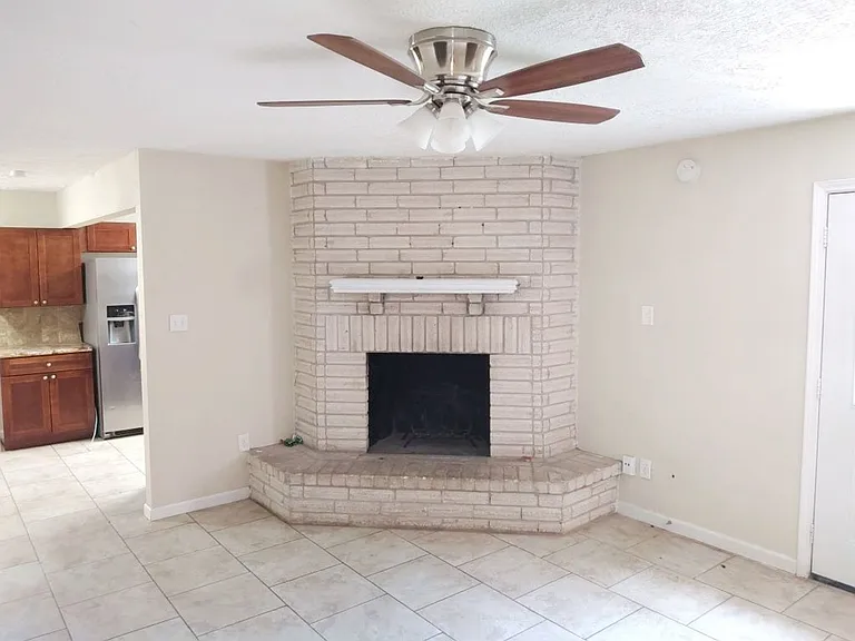 2607 Quiver Ln — Photo 2