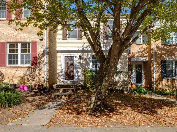 5713 Lawsons Hill Ct, Alexandria, VA 22310