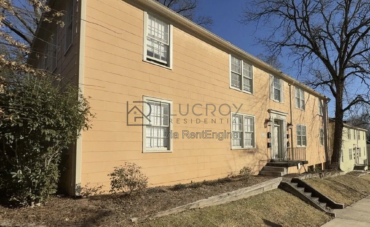Studio, 974 sqft, $1,100 — Photo 1