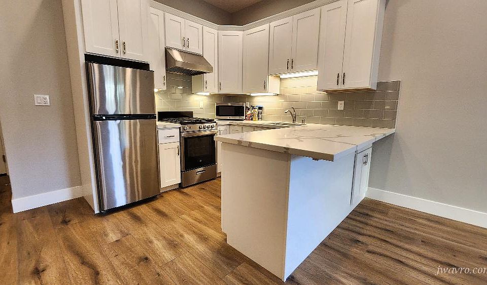 1st image of 816 Taraval St APT 101
