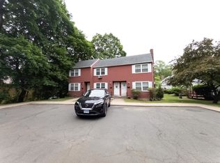 40 Grove St #B, Manchester, CT 06042