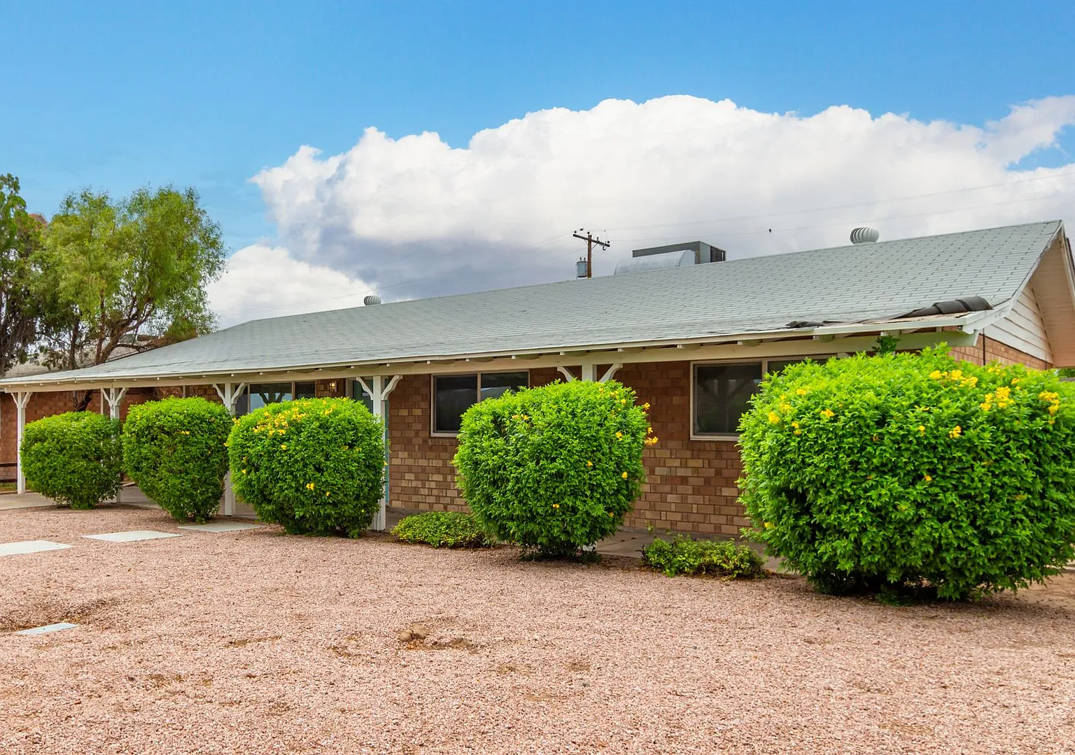 Coming Soon! Beautifully Remodeled 3 Bedroom Gem In South Scottsdale — Photo 3