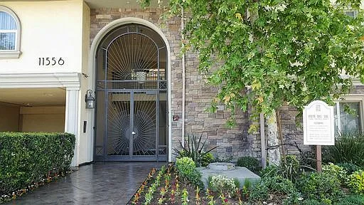 Vista Del Sol - Burbank — Photo 1