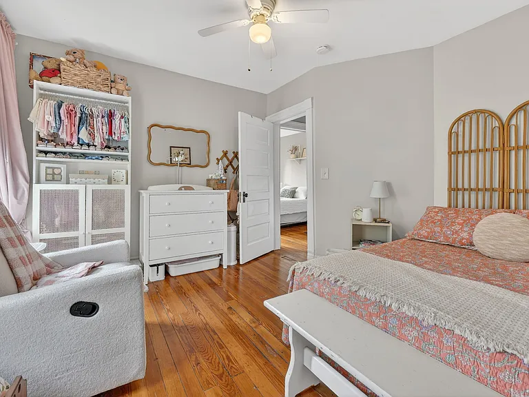 3121 Campbell St — Photo 23