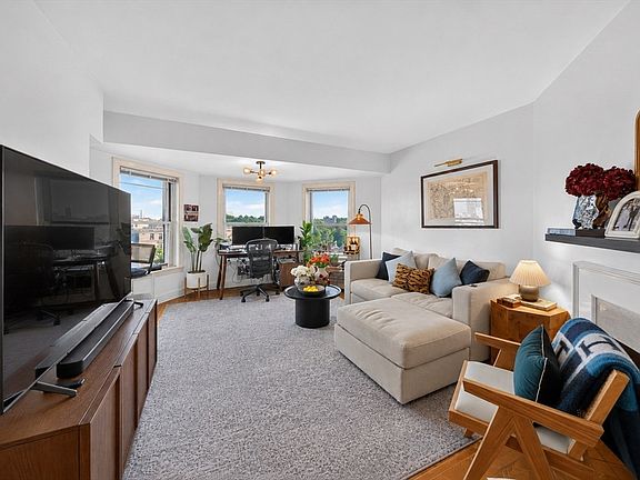 2nd image of 416 Commonwealth Ave APT 615