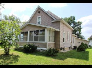 1018 Bertch Ave, Waterloo, IA 50702