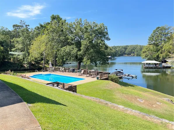 83 Twin Cv APT B4, Jacksons Gap, AL 36861