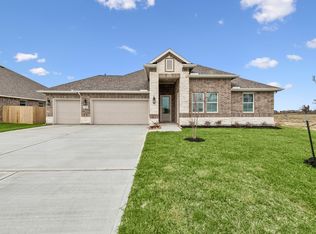 13002 Old Fashion Cir, Mont Belvieu, TX 77535