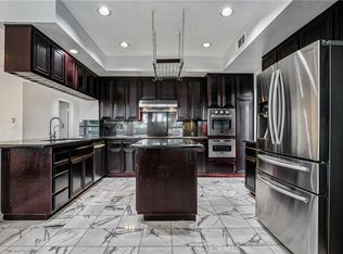 901 Clearwood Ave, Riverside, CA 92506