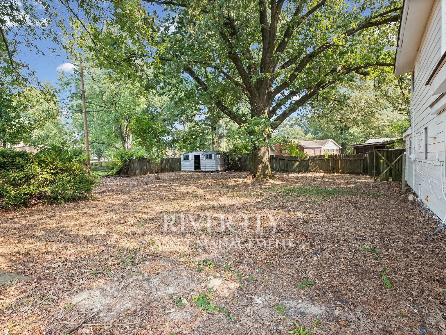 3256 Starsdale Street - 1 — Photo 4