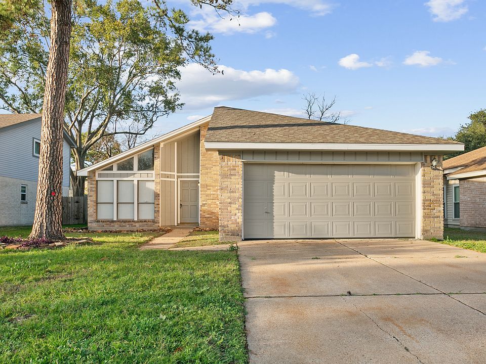 1st image of 10530 Rippling Fields Dr