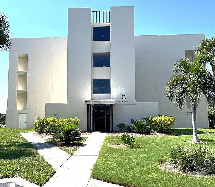 1st image of 4119 61ST AVENUE TERRACE W #107