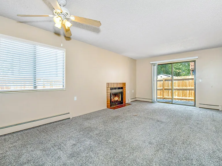 6702 Dublin Loop W #A — Photo 7