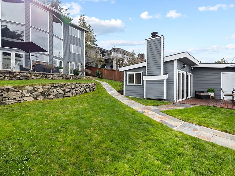 17714 SE 40th Pl — Photo 40