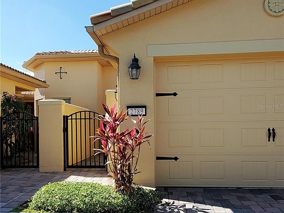 4th image of 2789 Palm Tree Dr