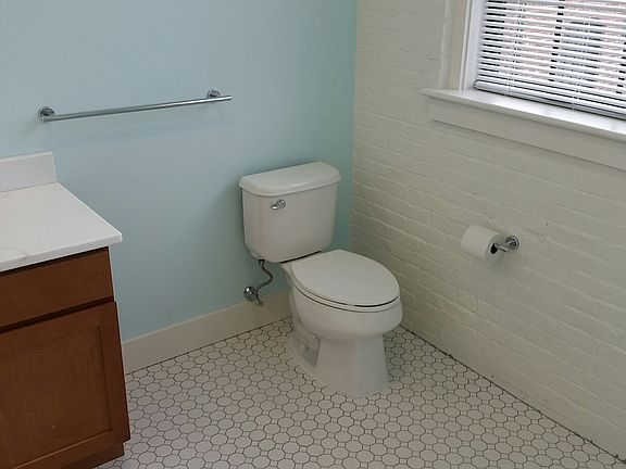 5th image of 50 Valley St APT 212
