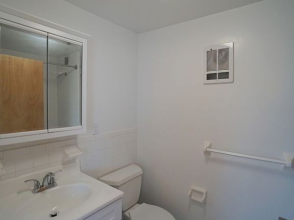 5th image of 521 Saint Marks Ave APT 8E