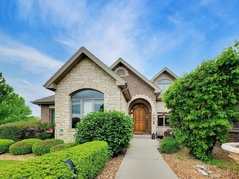 1st image of 22094 Thyme Ln