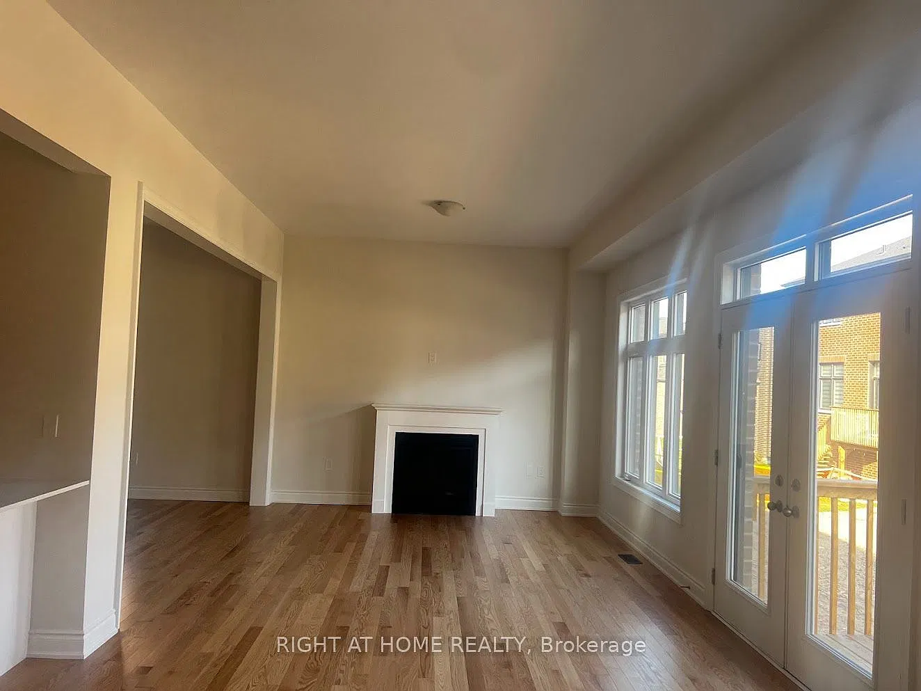 4 bed, $5,350 — Photo 4