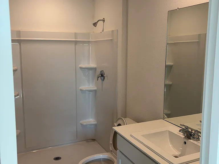11540 Chestnut Rose — Photo 1