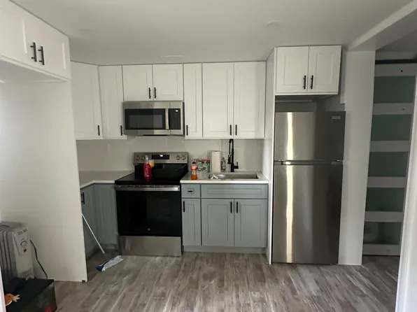 (undisclosed Address), Yonkers, NY 10704