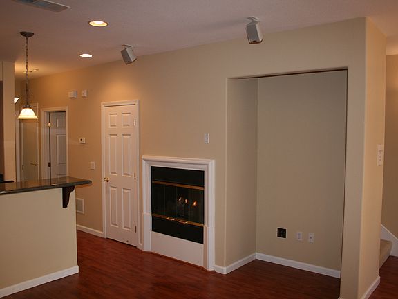 2nd image of 3366 Monaghan St