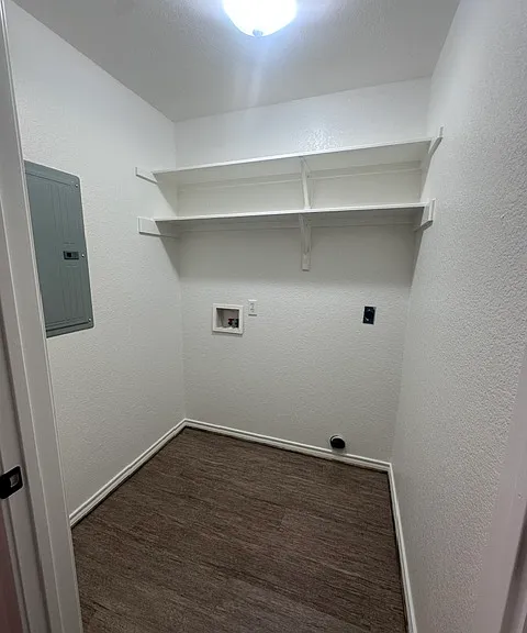 301 W Anderson St #300 — Photo 15