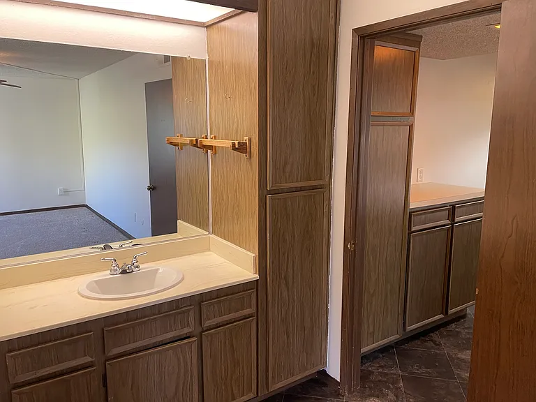 5350 Baltimore Dr #12 — Photo 9