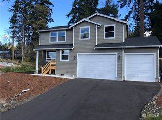 4890 Johnson St NW, Bremerton, WA 98311