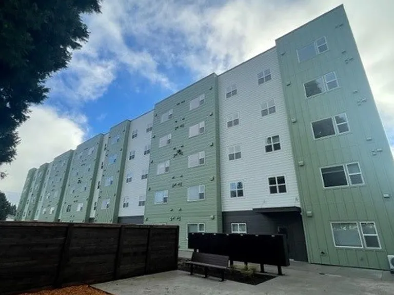 Cascara Apartments (CAS) — Photo 29