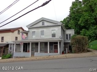 9 E Main St, Weatherly, PA 18255