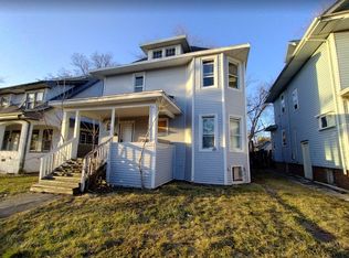 1265 E Merchant St, Kankakee, IL 60901