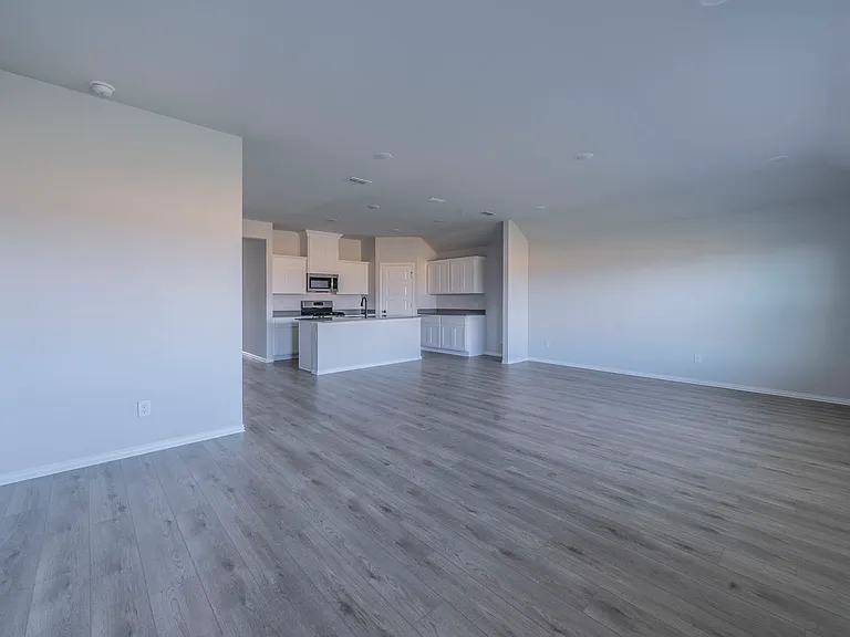 516 Ridgewood Dr — Photo 5