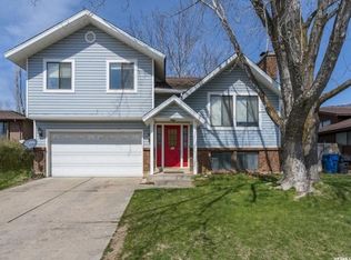 1370 E 5850 S, South Ogden, UT 84405