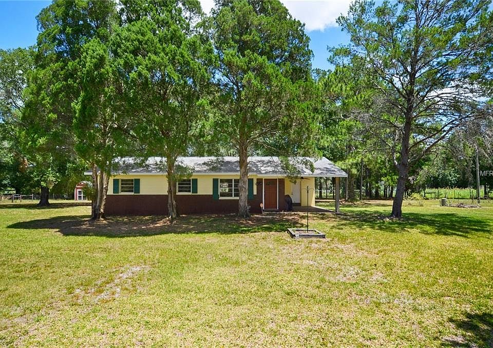 1st image of 28443 Sonny Dr