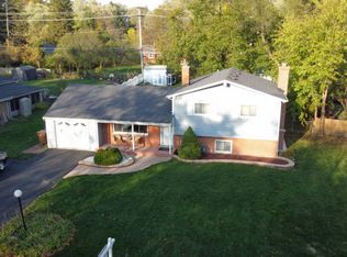 22W340 Birchwood Dr, Glen Ellyn, IL