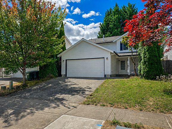 2nd image of 2932 SE Rosespring Dr