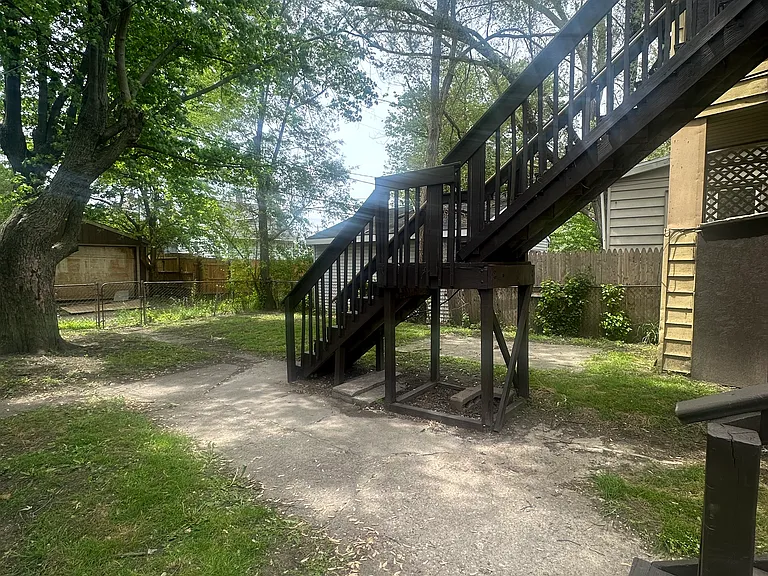 41 Ridge St — Photo 10