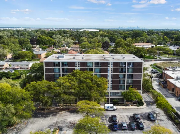 1043 S York Rd APT 502, Bensenville, IL 60106