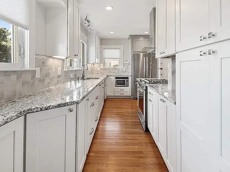 8 Putnam Rd #6 — Photo 2