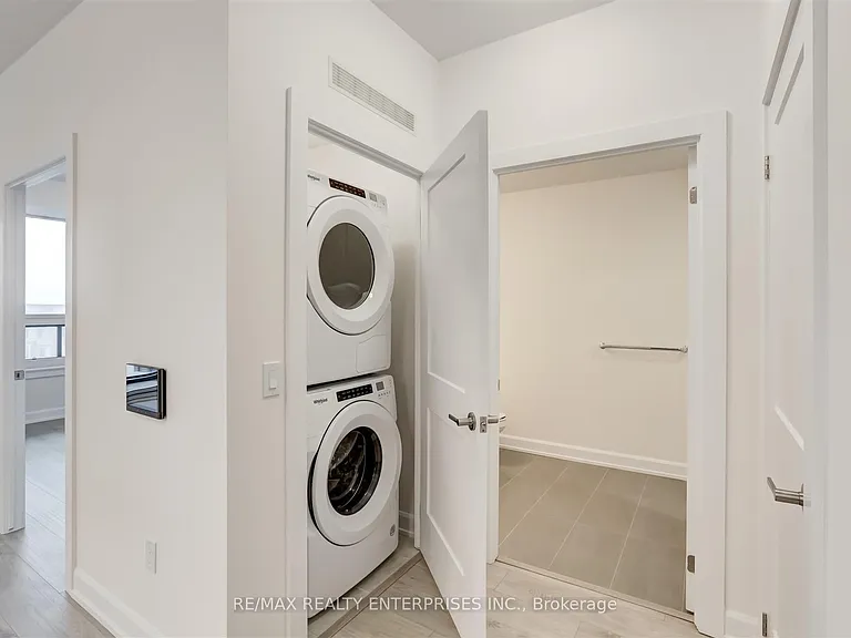 3220 William Coltson Ave #703 — Photo 18