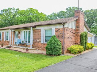 82 Flint Mountain Dr, Stuarts Draft, VA 24477