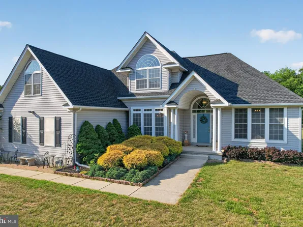 13100 Hillmeade Ct, Charlotte Hall, MD 20622