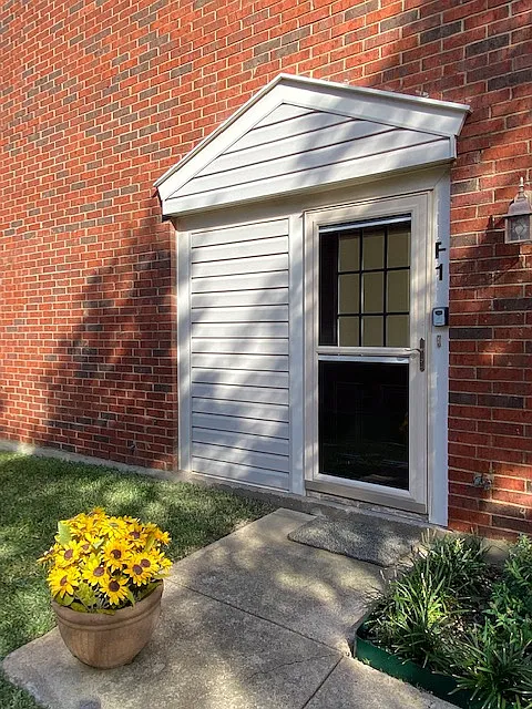 1 bed, 713 sqft, $1,600 — Photo 3
