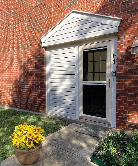 226 Samuel Blvd #F-1 — Photo 3