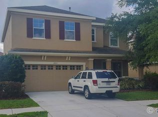 15903 Oakleaf Run Dr, Lithia, FL 33547