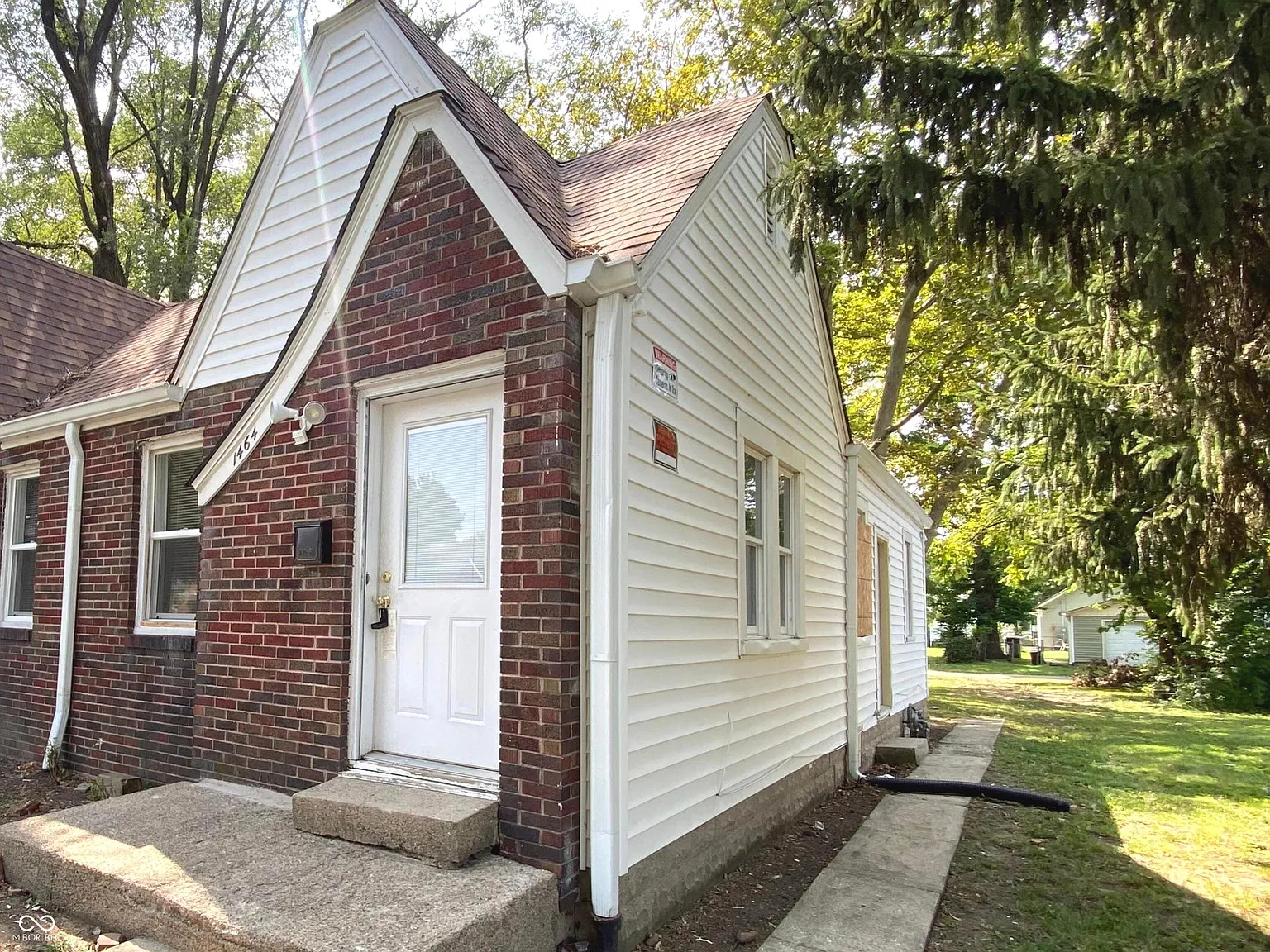 1 bed, 1.0 bath, 600 sqft, $850 — Photo 2