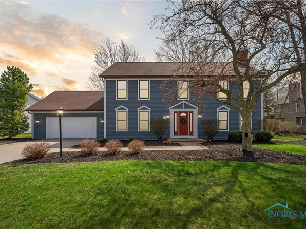 3011 Heatherdowns Dr, Findlay, OH 45840