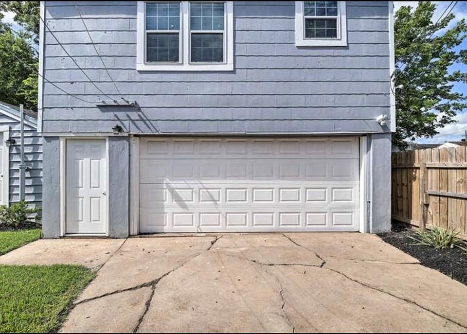 1st image of 5224 Leeland St #A